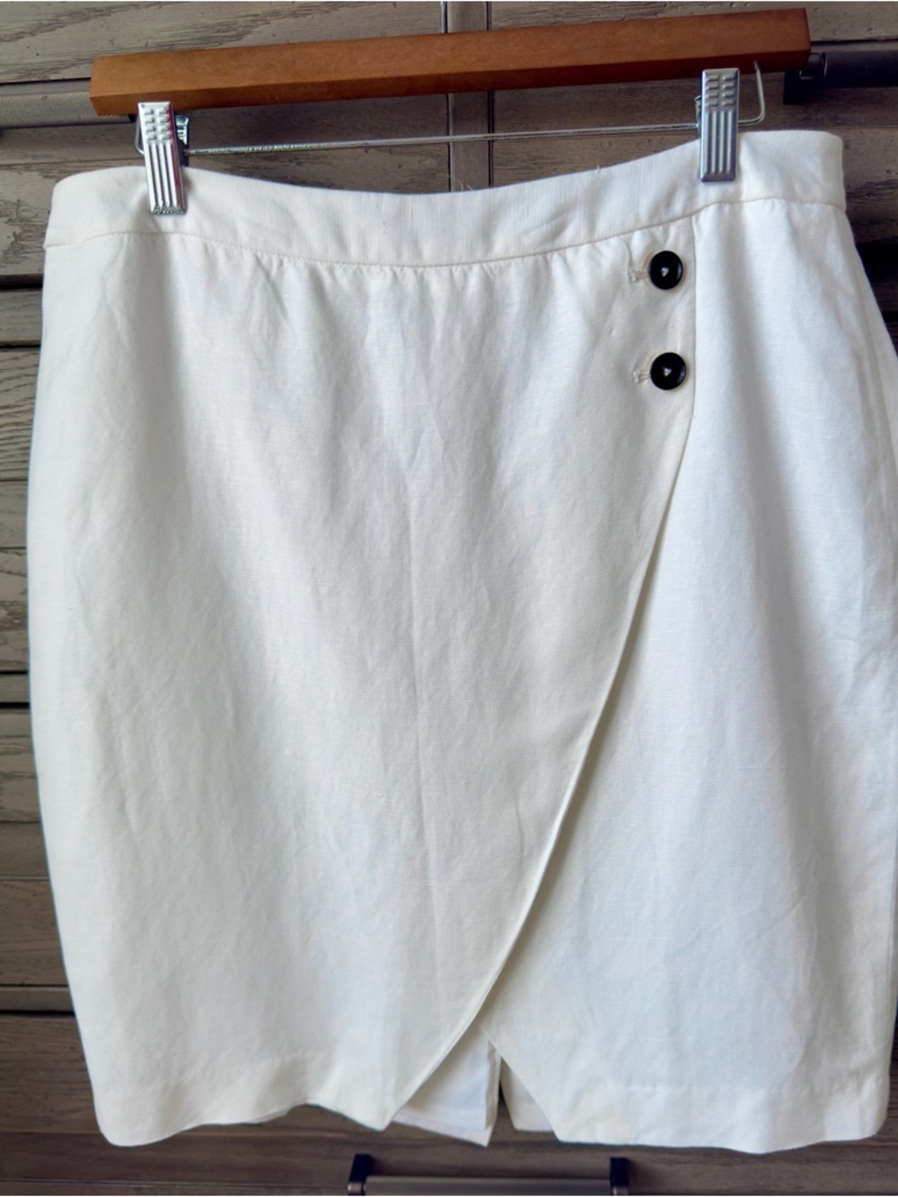 Calvin Klein Linen blend White Wrap Mini Skirt with Black Buttons
